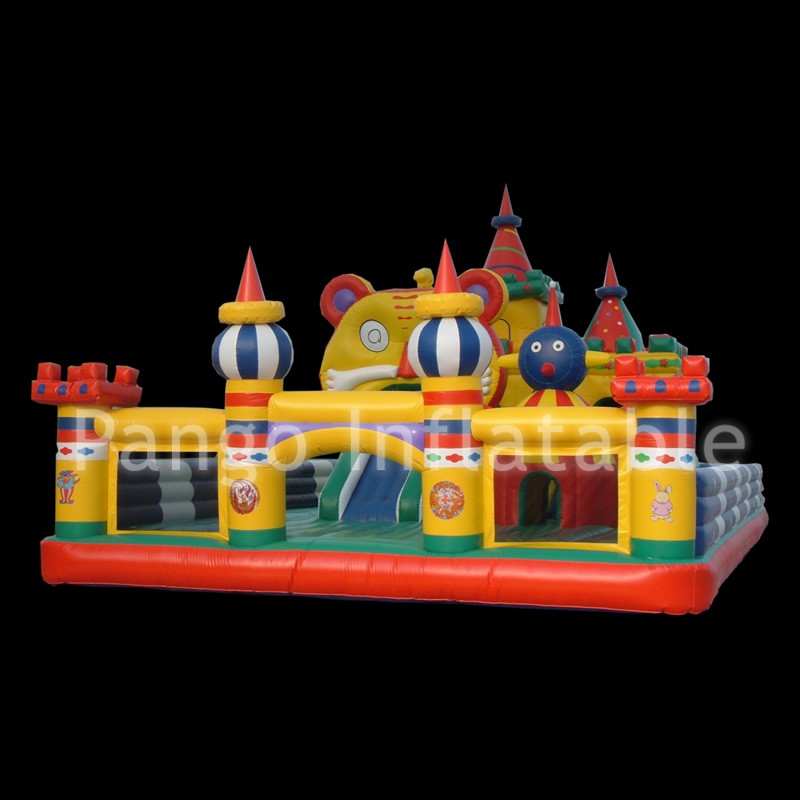 Inflatable FunlandGF002